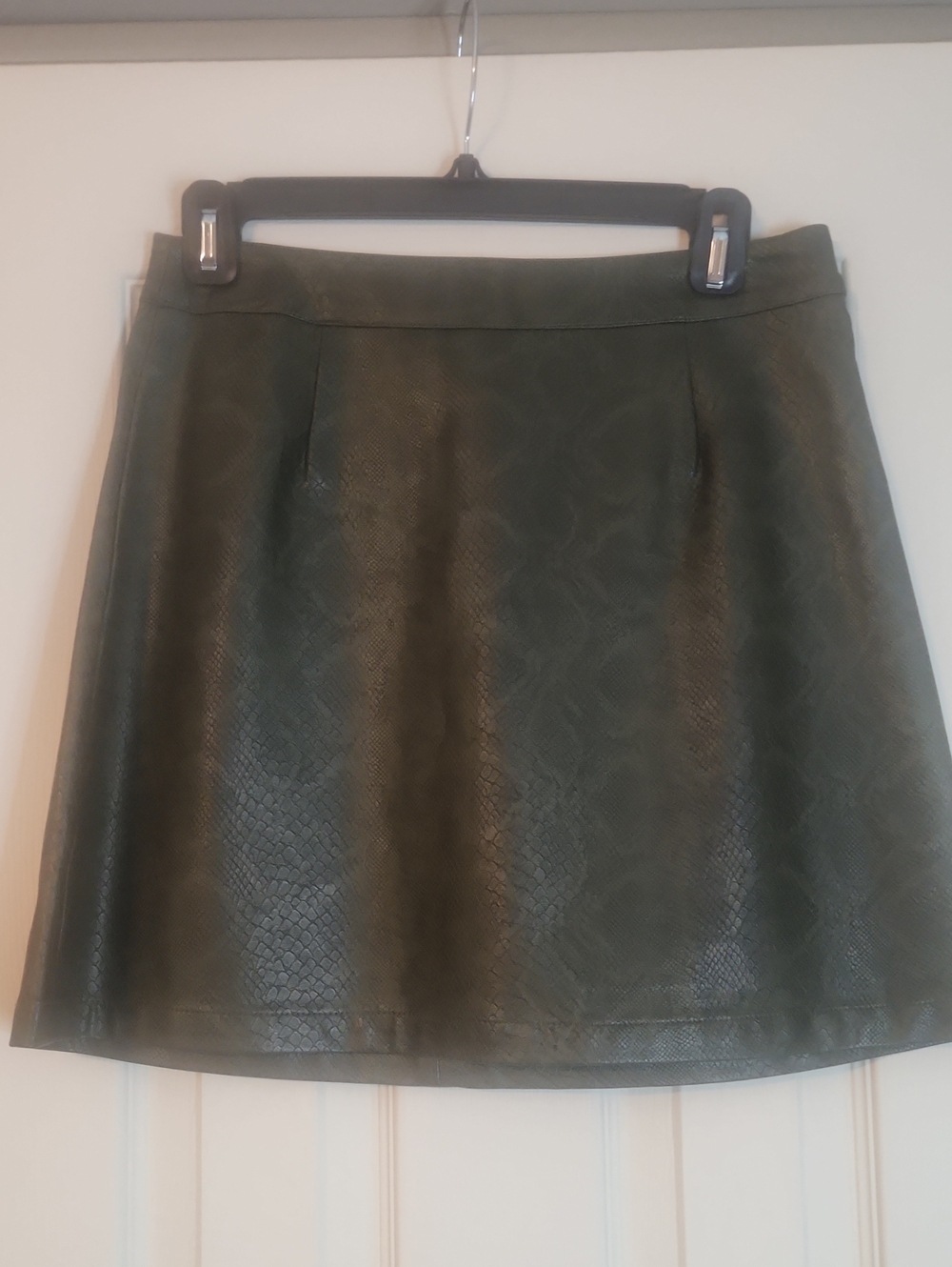 BB Dakota Olive Faux Leather Mini Skirt